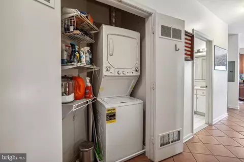 8045 Newell St #217, Silver Spring, MD 20910 photo 23