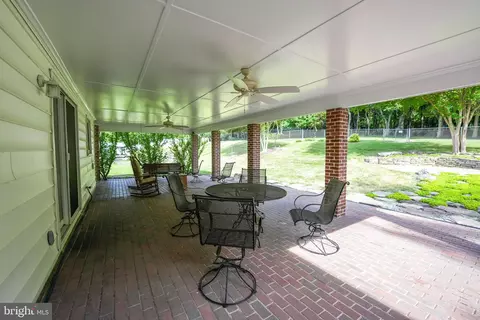 Exterior - 13829 Turnmore Rd, Silver Spring, MD 20906 photo 13 of 14