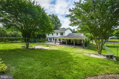 Exterior - 13829 Turnmore Rd, Silver Spring, MD 20906 photo 8 of 14