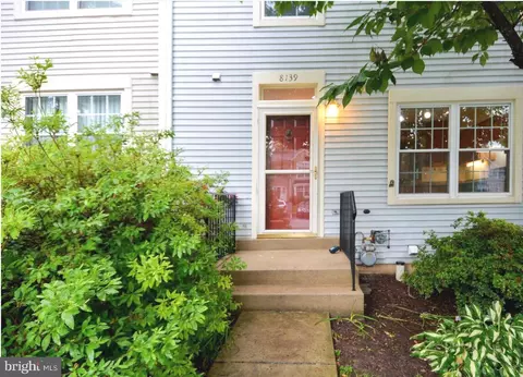 8139 Hallmark Pl, Gaithersburg, MD 20879