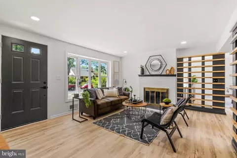 911 Kerwin Rd, Silver Spring, MD 20901 photo 6