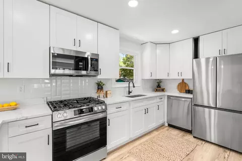 911 Kerwin Rd, Silver Spring, MD 20901 photo 12