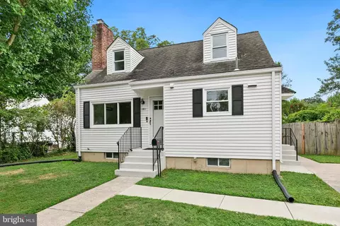 1321 Grandin Ave, Rockville, MD 20851