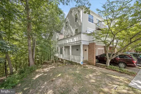 21 Crested Iris Ct, Montgomery Village, MD 20886