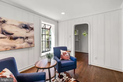 Entry Way - 1201 Highland Dr, Silver Spring, MD 20910 photo 3 of 5