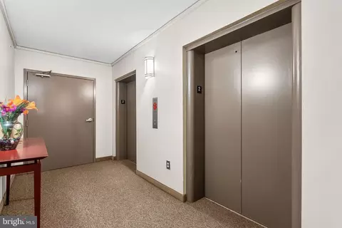Entry Way - 7923 Eastern Ave #202, Silver Spring, MD 20910 photo 4 of 4