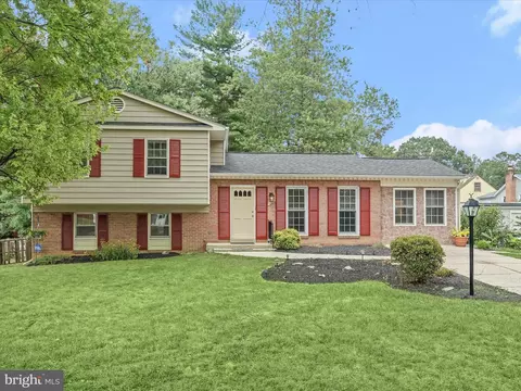 16605 Shea Ln, Gaithersburg, MD 20877
