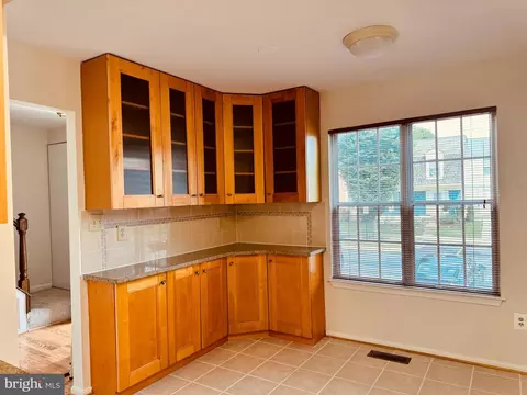 14904 Ladymeade Cir, Silver Spring, MD 20906 photo 6