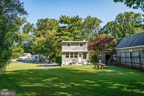 Exterior - 707 Rosemere Ave, Silver Spring, MD 20904 photo 5 of 8