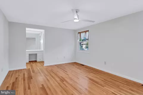 Bedroom - 13813 Beacon Hollow Ln, Silver Spring, MD 20906 photo 3 of 3