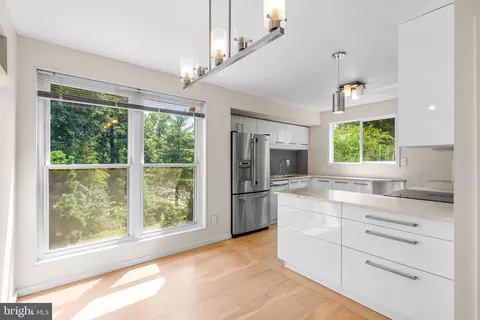 11700 Mentone Rd, Silver Spring, MD 20906 photo 9