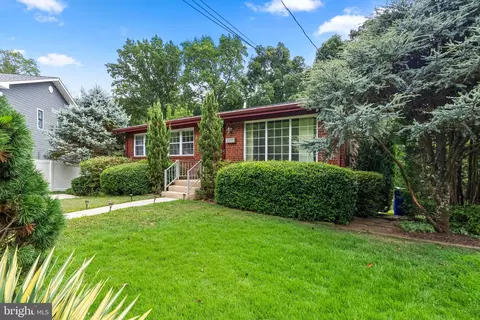 11700 Mentone Rd, Silver Spring, MD 20906 photo 2