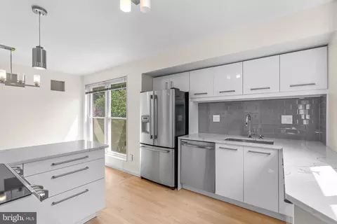11700 Mentone Rd, Silver Spring, MD 20906 photo 6