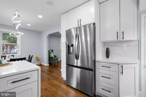 Kitchen - 208 Granville Dr, Silver Spring, MD 20901 photo 2 of 3