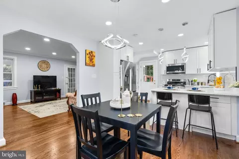Dining - 208 Granville Dr, Silver Spring, MD 20901 photo 1 of 2
