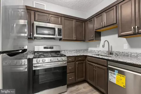 2100 Washington Ave #2-C, Silver Spring, MD 20910 photo 13
