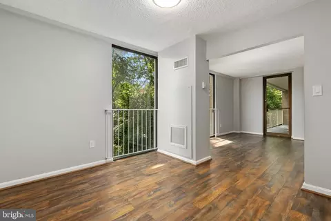 2100 Washington Ave #2-C, Silver Spring, MD 20910 photo 11