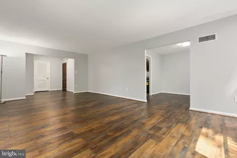 2100 Washington Ave #2-C, Silver Spring, MD 20910 photo 8