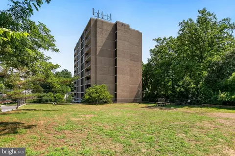 2100 Washington Ave #2-C, Silver Spring, MD 20910 photo 42