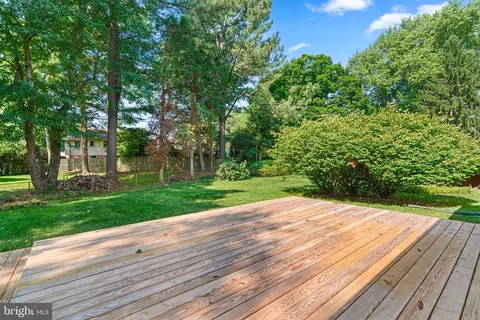 Exterior - 19100 Bloomfield Rd, Olney, MD 20832 photo 3 of 8
