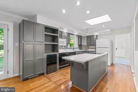 Kitchen - 19100 Bloomfield Rd, Olney, MD 20832 photo 1 of 4