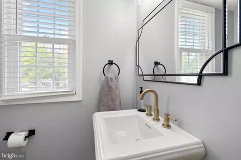 2204 Colston Dr #C-101, Silver Spring, MD 20910 photo 13