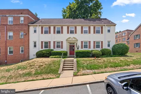 2204 Colston Dr #C-101, Silver Spring, MD 20910
