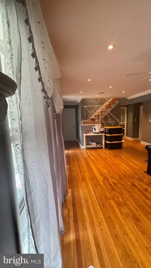 709 N Belgrade Rd, Silver Spring, MD 20902 photo 9