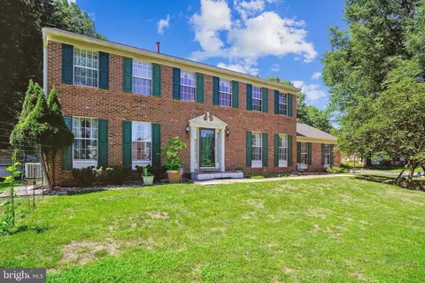 14212 Amberleigh Ter, Silver Spring, MD 20905