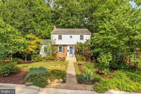7211 Garland Ave, Takoma Park, MD 20912