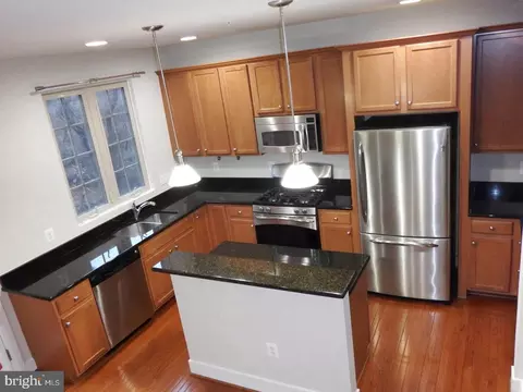 Kitchen - 13316 Sheffield Manor Dr #15, Silver Spring, MD 20904 photo 2 of 2