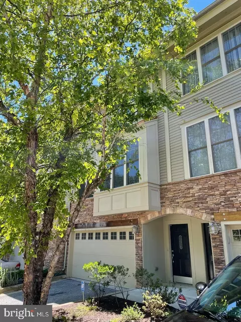 Exterior - 13316 Sheffield Manor Dr #15, Silver Spring, MD 20904 photo 2 of 3