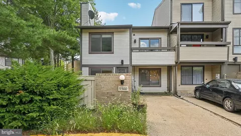 9500 Tunstall Pl, Montgomery Village, MD 20886