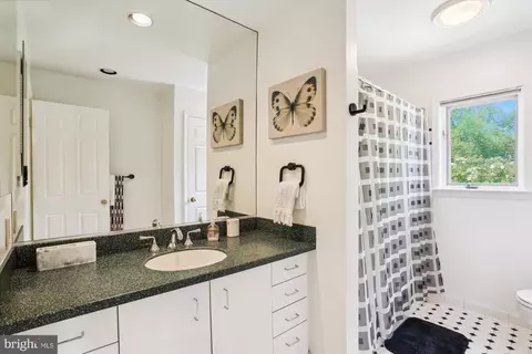 Bath - 11608 Monticello Ave, Silver Spring, MD 20902 photo 5 of 6