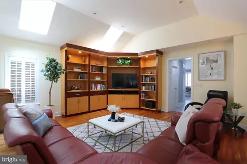 Living - 11608 Monticello Ave, Silver Spring, MD 20902 photo 4 of 6