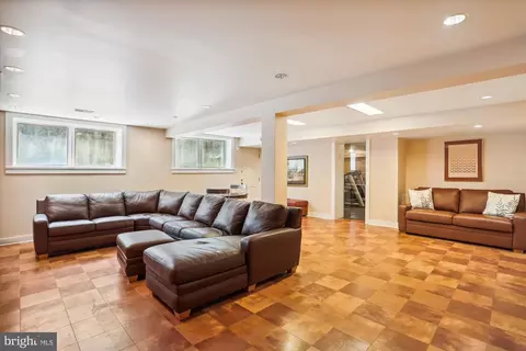 Living - 11608 Monticello Ave, Silver Spring, MD 20902 photo 6 of 6