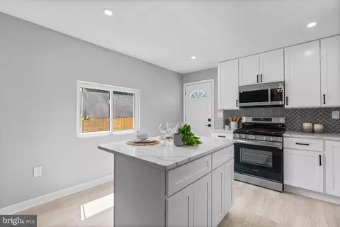 4301 Garrett Park Rd, Silver Spring, MD 20906 photo 9