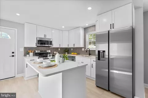 4301 Garrett Park Rd, Silver Spring, MD 20906 photo 8
