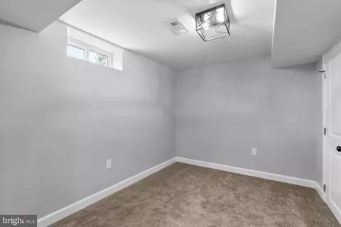 4301 Garrett Park Rd, Silver Spring, MD 20906 photo 18