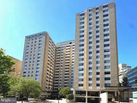 4601 N Park Ave #807-G, Chevy Chase, MD 20815