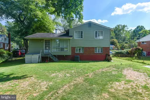 Exterior - 4011 Highview Dr, Silver Spring, MD 20906 photo 2 of 2