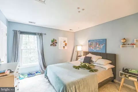 Bedroom - 14 Atwood Ct, Silver Spring, MD 20906 photo 6 of 8