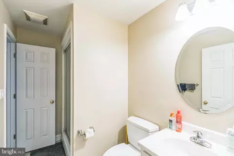 Bath - 14 Atwood Ct, Silver Spring, MD 20906 photo 2 of 2