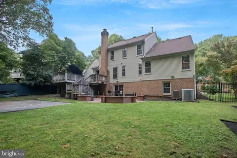 Exterior - 14 Atwood Ct, Silver Spring, MD 20906 photo 8 of 9