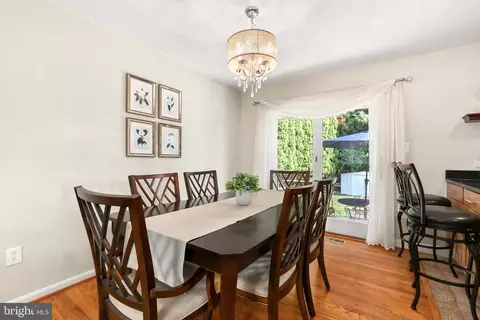 322 Woonsockett Ln, Silver Spring, MD 20905 photo 14