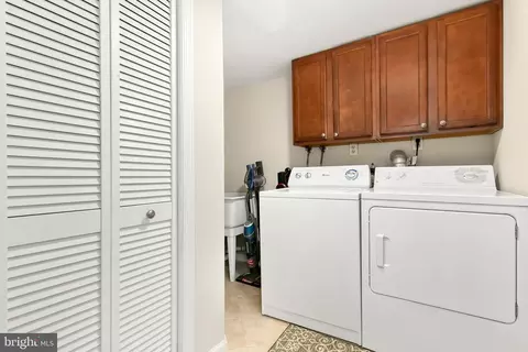 322 Woonsockett Ln, Silver Spring, MD 20905 photo 48