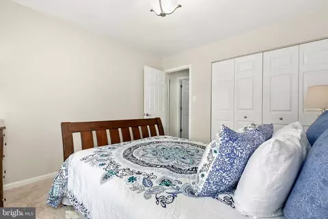 322 Woonsockett Ln, Silver Spring, MD 20905 photo 31