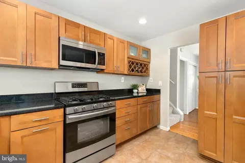 322 Woonsockett Ln, Silver Spring, MD 20905 photo 23