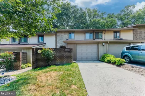 19511 Brassie Pl #11F, Montgomery Village, MD 20886