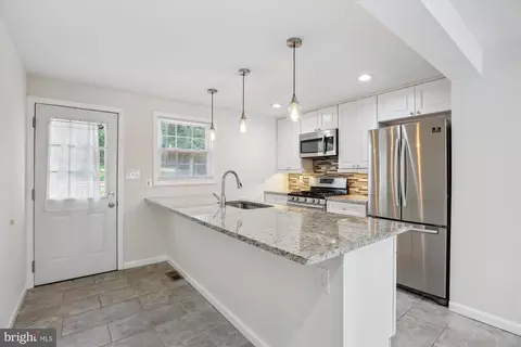 12208 Edgemont St, Silver Spring, MD 20902 photo 8